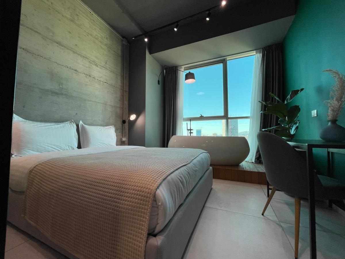 Ambassador Skyline Apartments Тирана Екстериор снимка