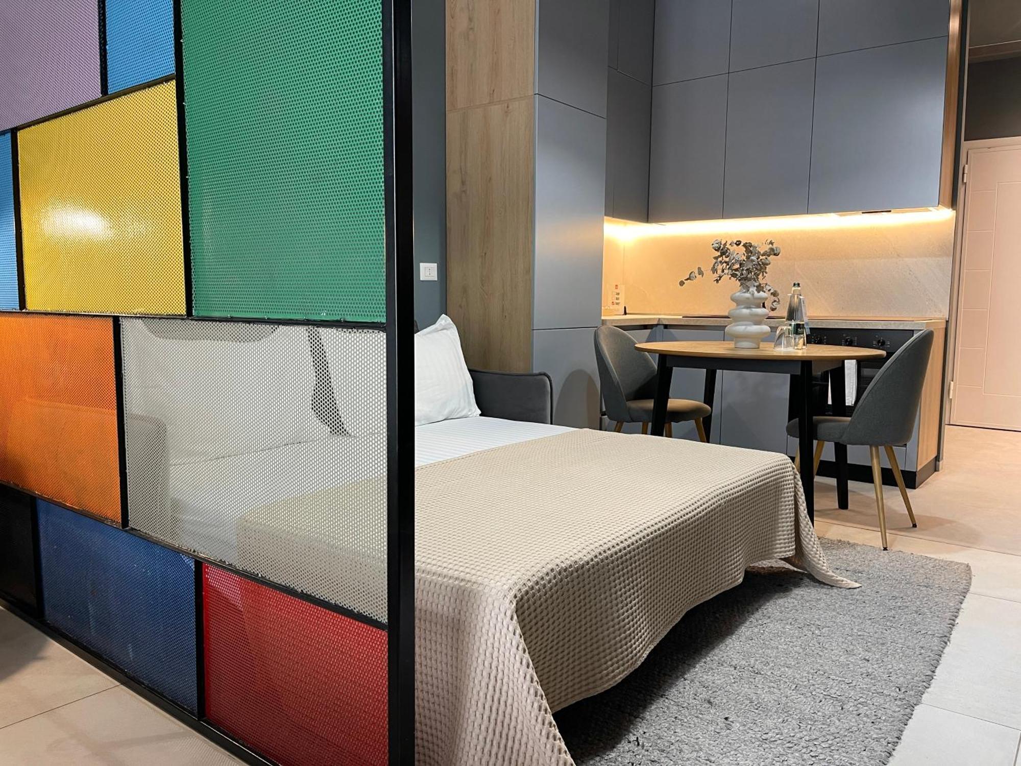 Ambassador Skyline Apartments Тирана Екстериор снимка