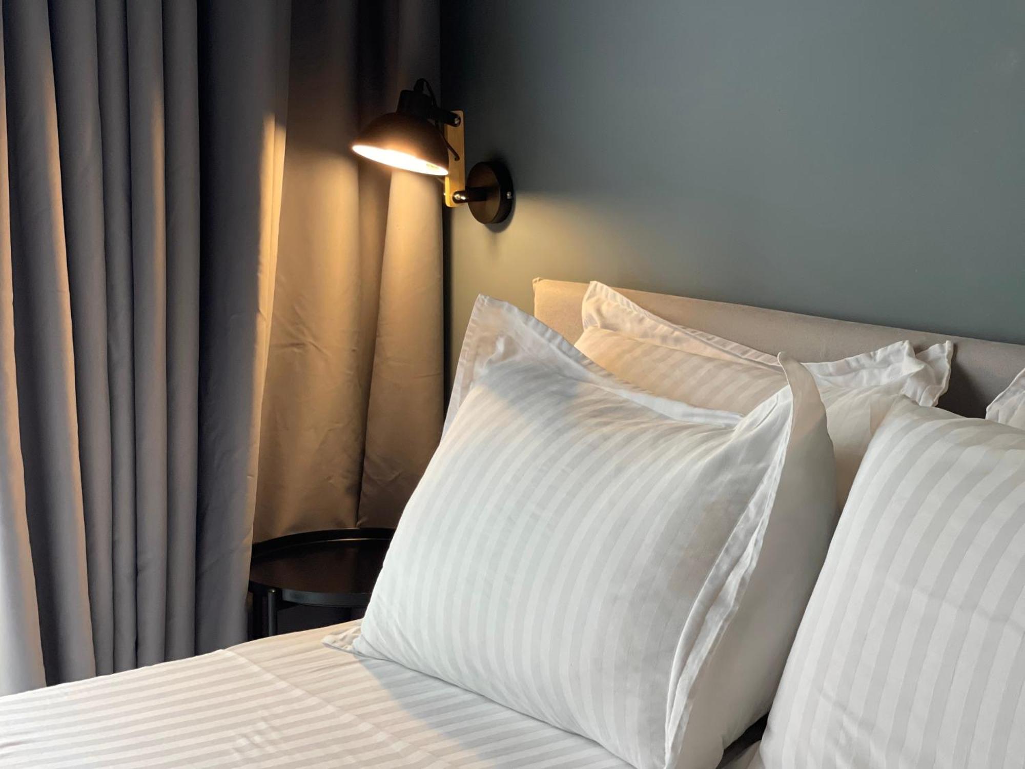 Ambassador Skyline Apartments Тирана Екстериор снимка