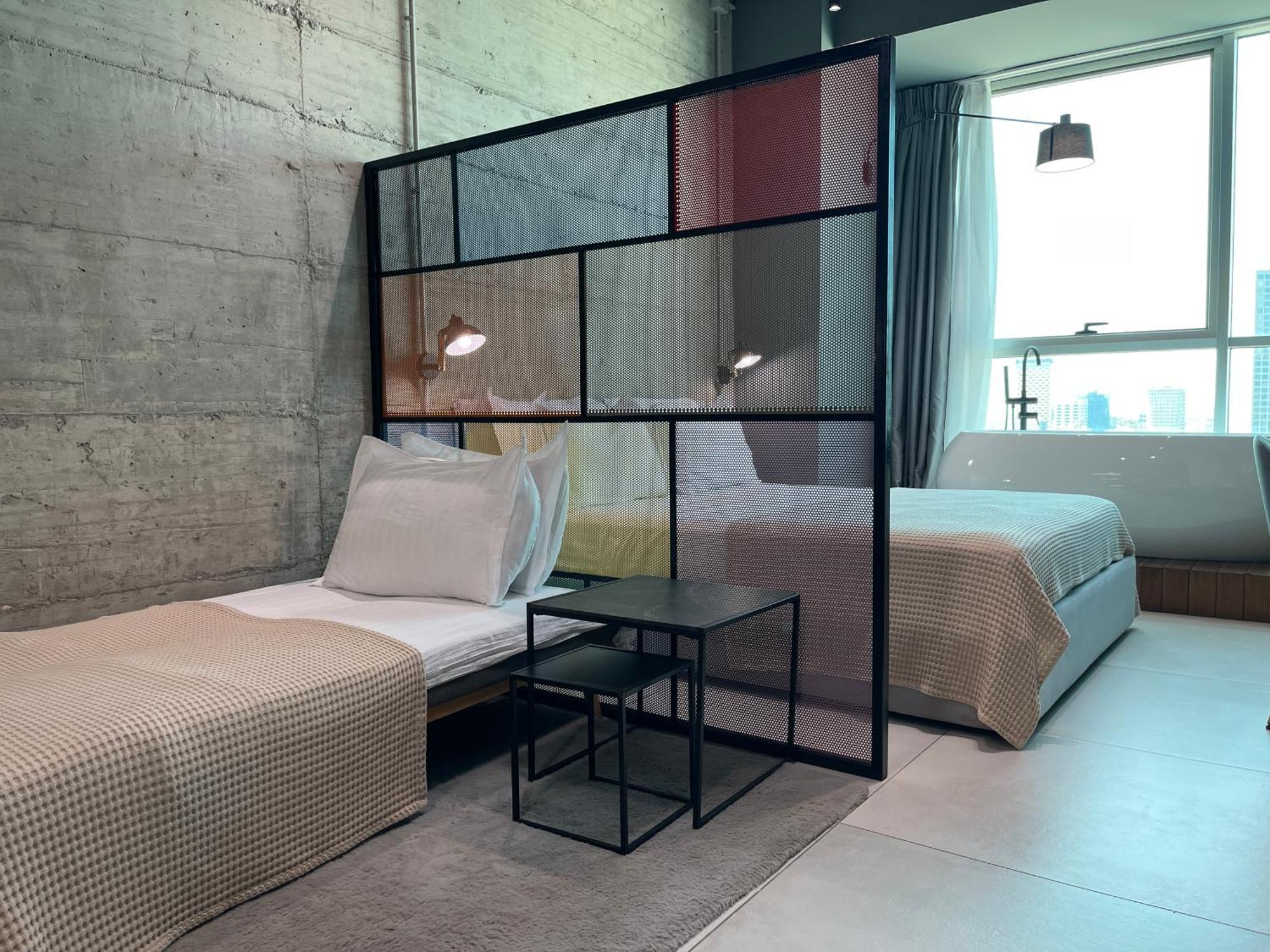 Ambassador Skyline Apartments Тирана Екстериор снимка
