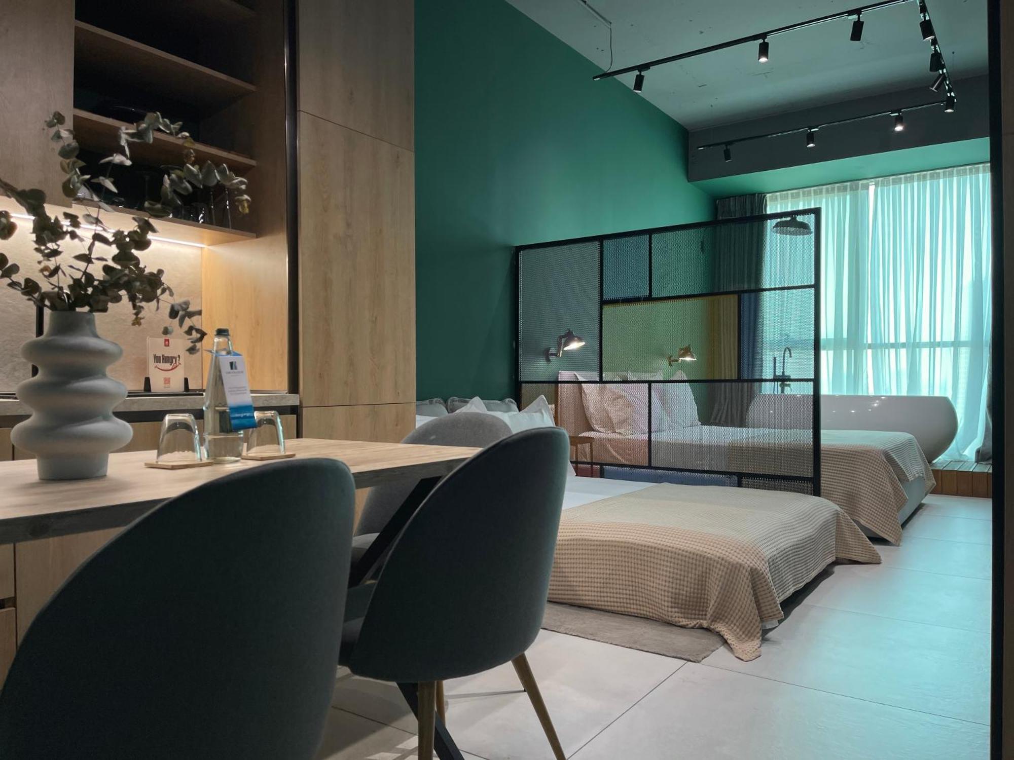 Ambassador Skyline Apartments Тирана Екстериор снимка